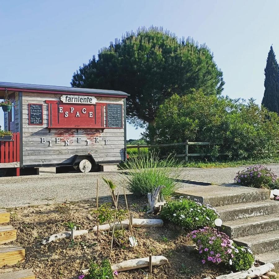 Peniche Farniente Climatisee Chambres Et Table D'Hotes Avec Espace Bien Etre Bellegarde  Esterno foto